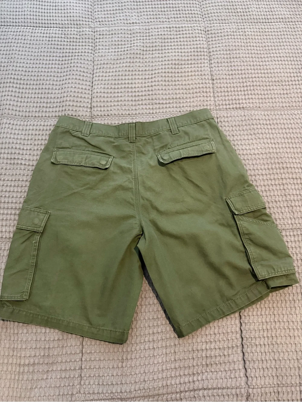 Amazon Essentials classic olive